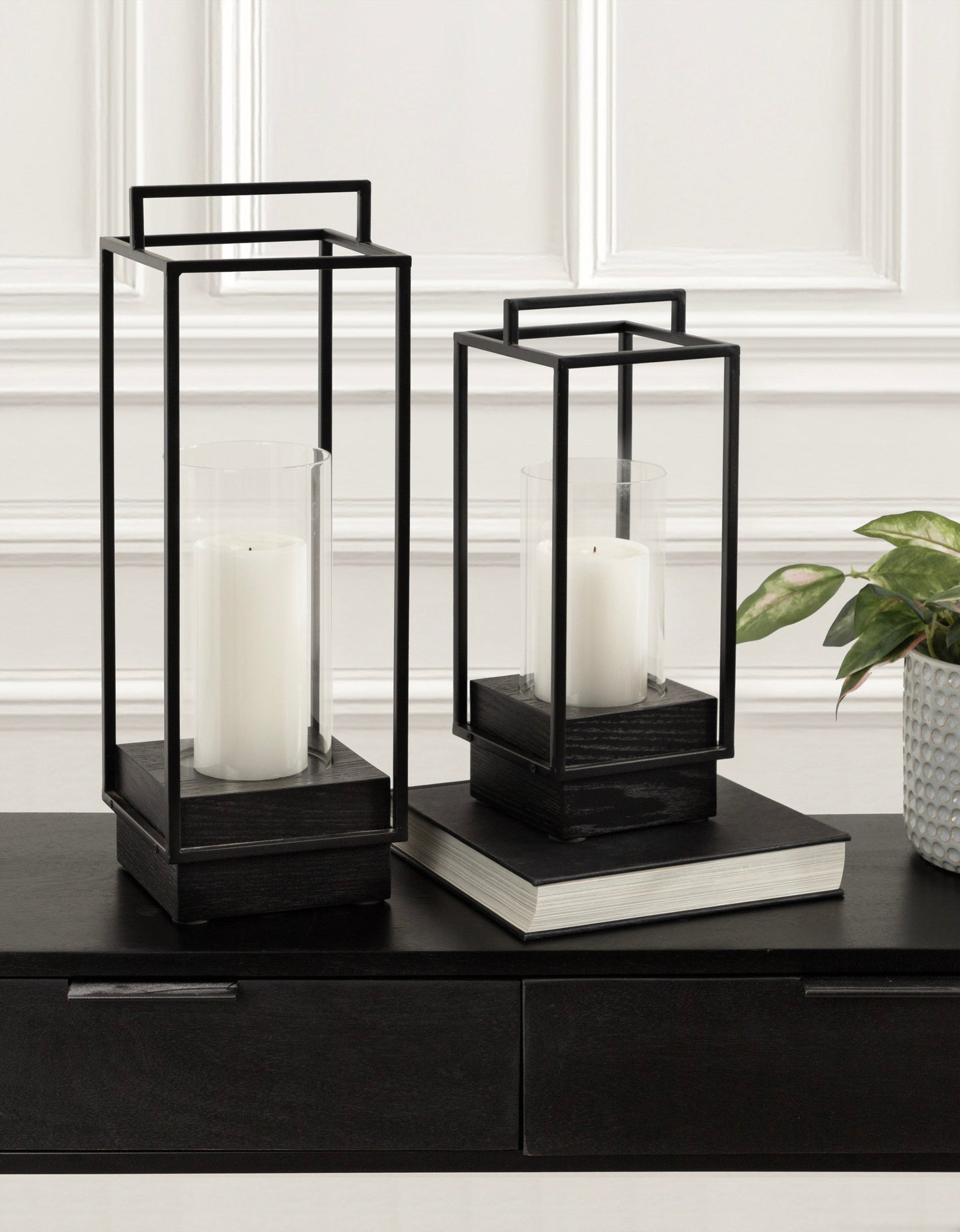 Brandt Candle Holder Set