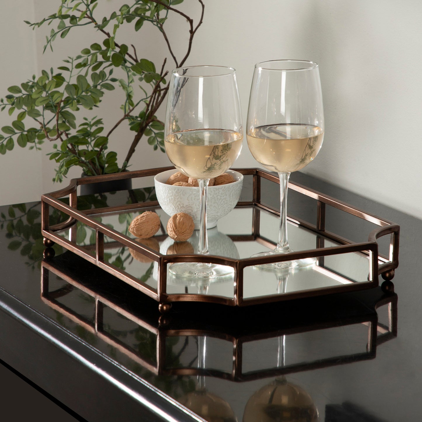 Ciel Metal Mirrored Scalloped Decorative Tray