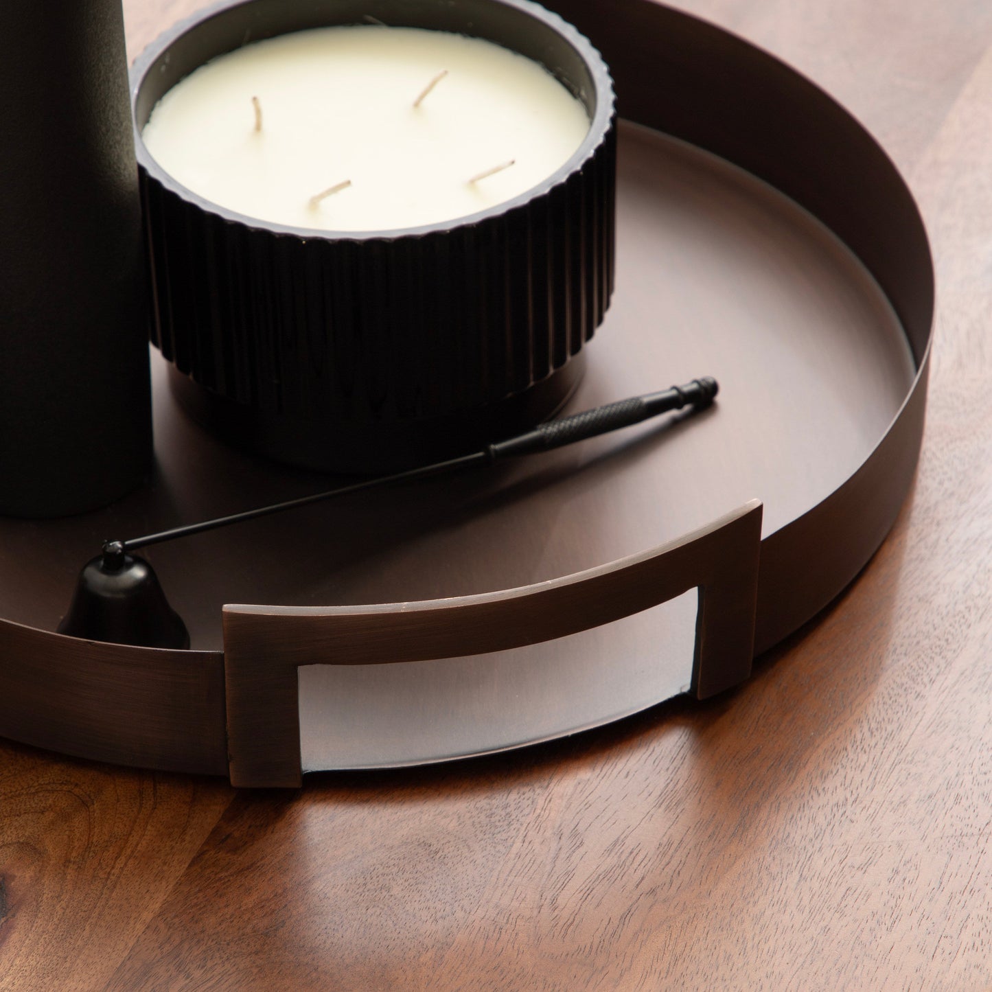 Myo Metal Round Tray