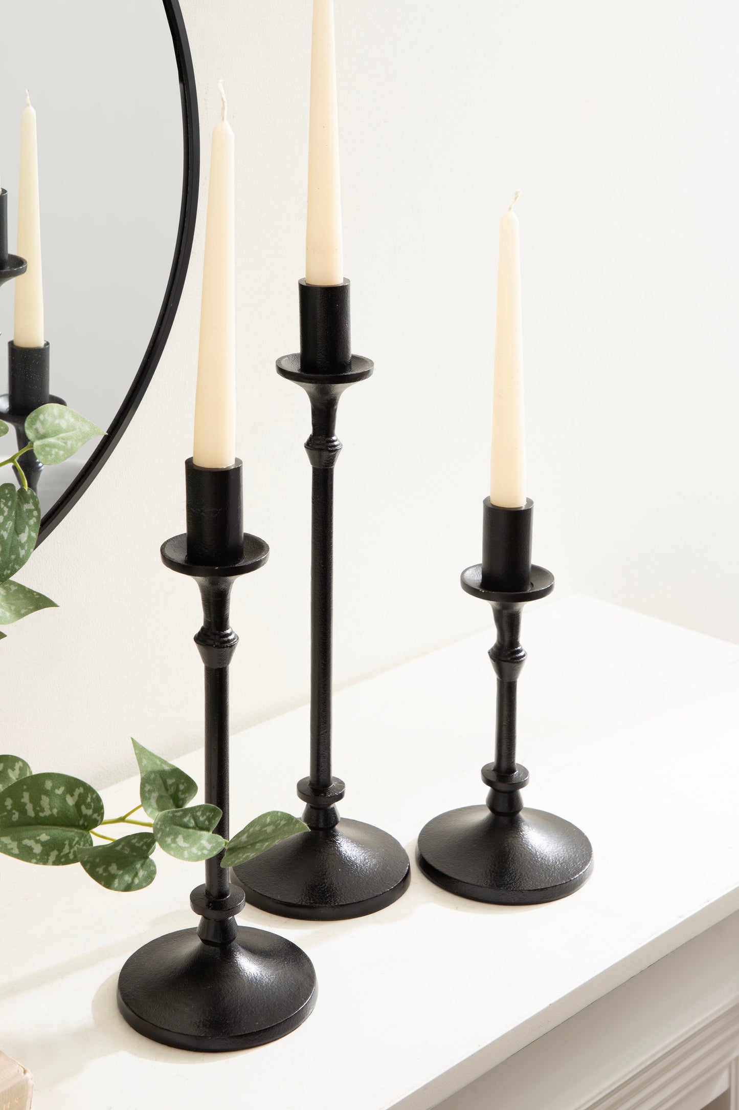 Lahari Candle Holder Set